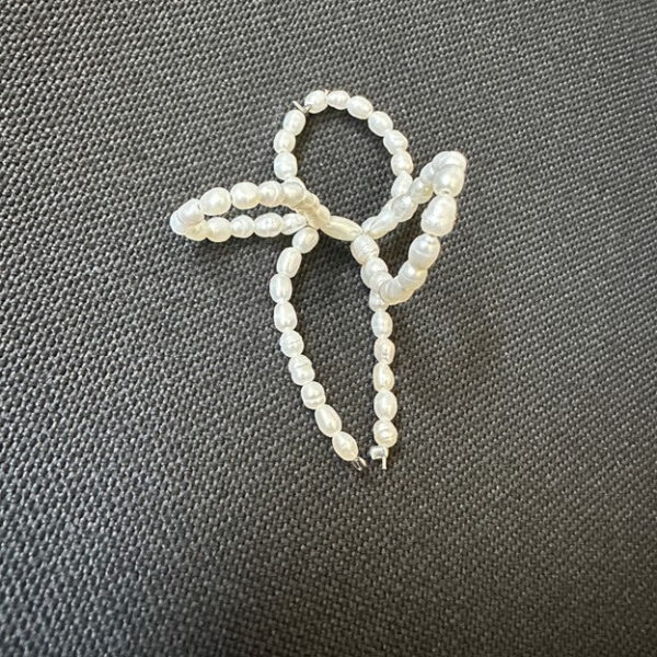 SEED BEAD BOW RING